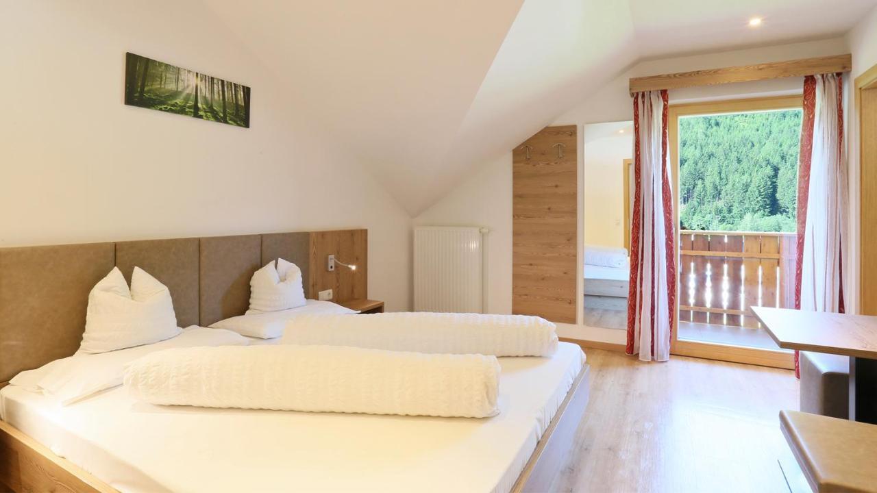 Pension Alpenhof B&B Колле-Ізарко Екстер'єр фото