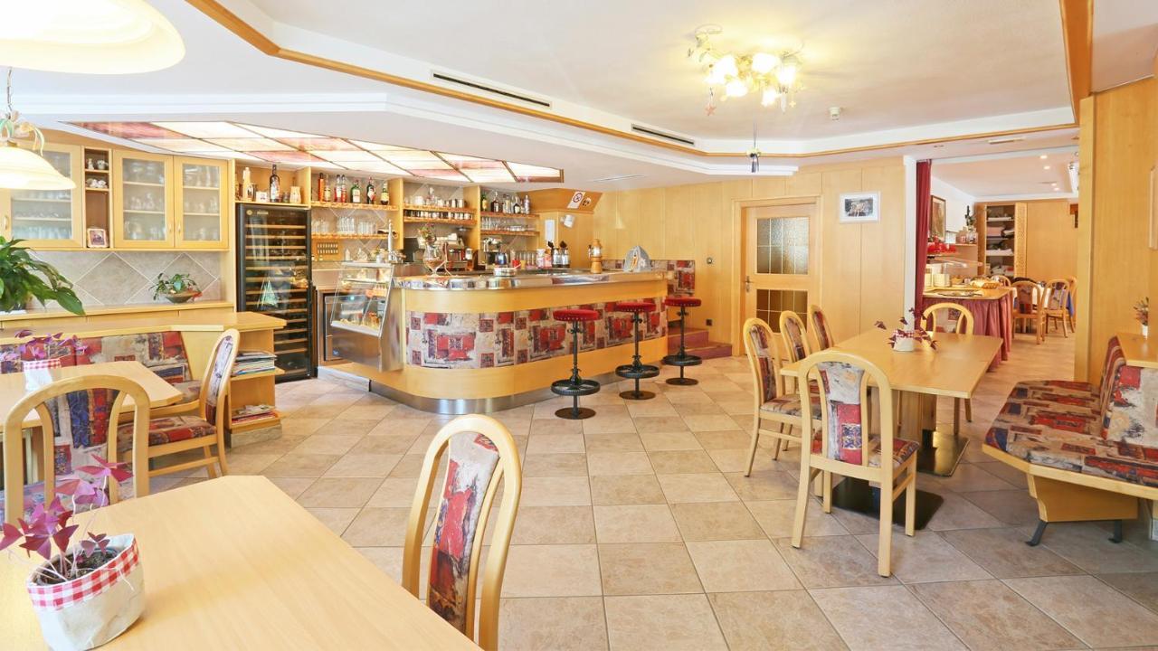 Pension Alpenhof B&B Колле-Ізарко Екстер'єр фото